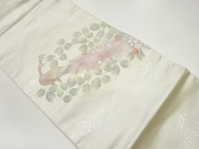 箔置き孔雀に葉・波・色紙散らし模様刺繍名古屋帯